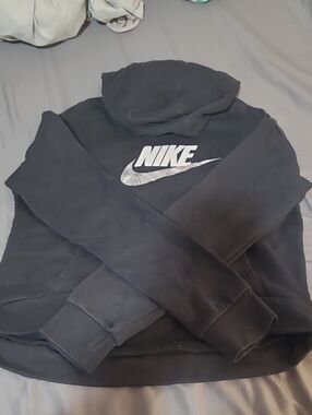 Nike Black Pullover Hoodie with White Logo Tag